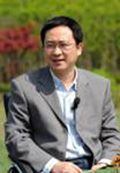 呂錦標(biāo)，保利協(xié)鑫能源控股有限公司執(zhí)行總裁特別助理、江蘇中能硅業(yè)科技發(fā)展有限公司副總經(jīng)理